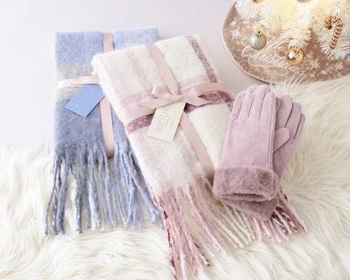 マフラー、手袋