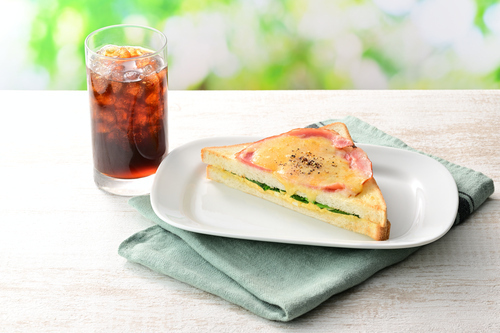モーニング　とろけるチーズのハム＆ たまごサンド